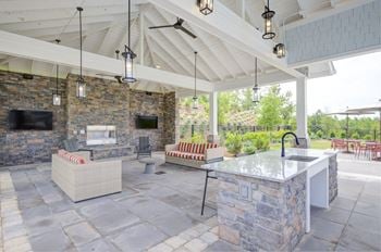 Outdoor gas grilling